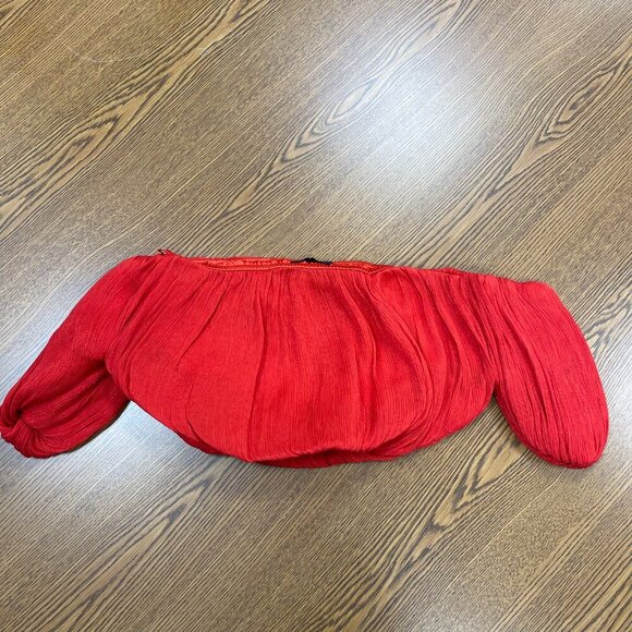 Line & Dot Audrey Off The Shoulder Blouse in Red, Size Medium - NWOT - Picture 4 of 7